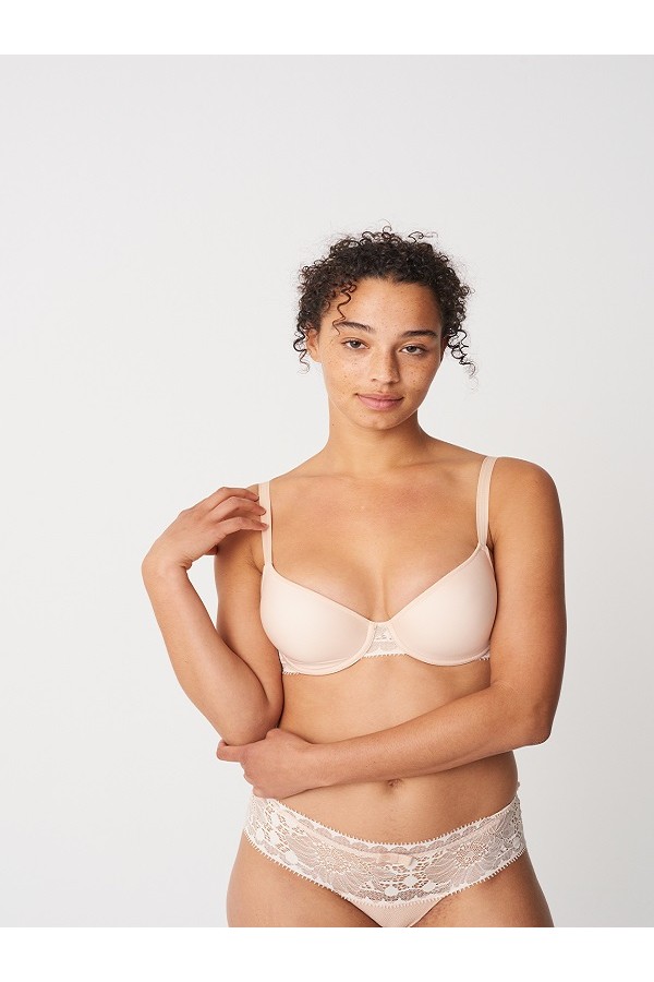 Σουτιέν  Chantelle  με   ενίσχυση.